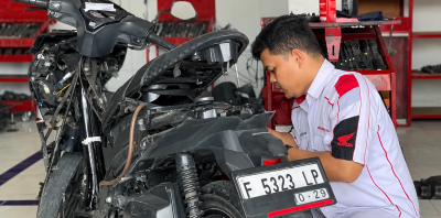 Kolaborasi Berlanjut, Dealer Terkemuka Kembali Gelar Service dan Ganti Oli Gratis